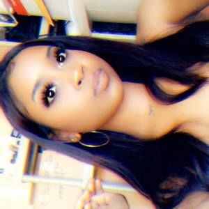 Meet your Posher, Cierra